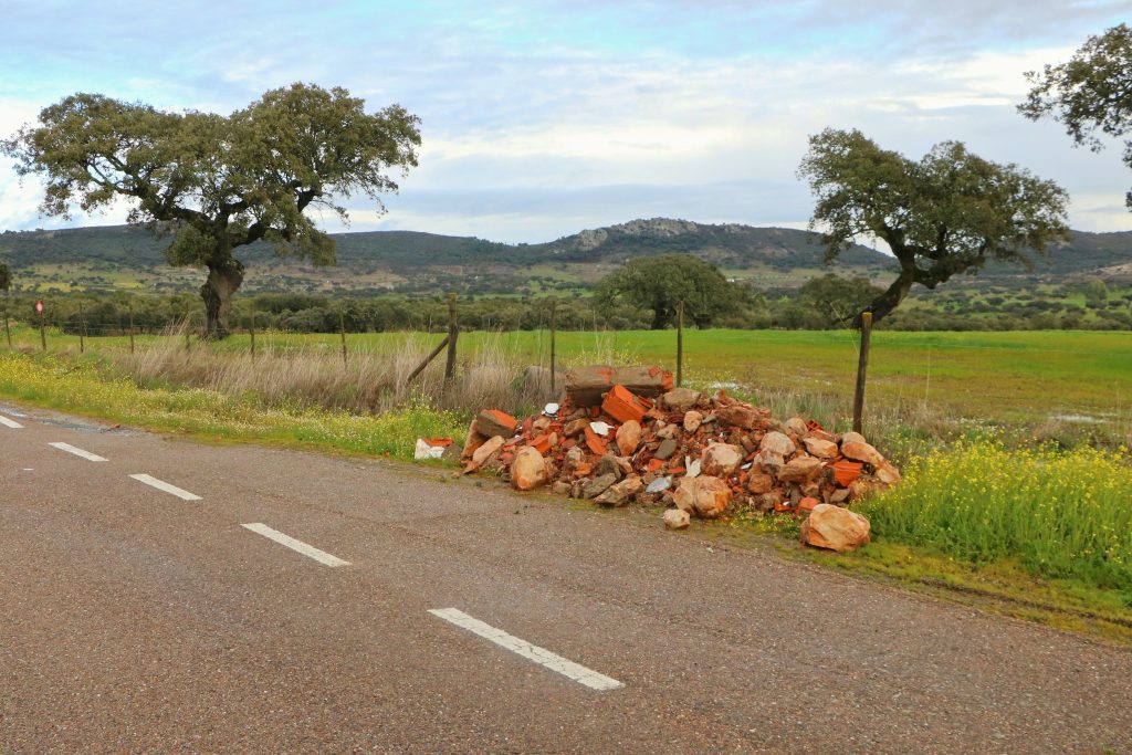 621585765 1326160679549279 2557158696081196499 n